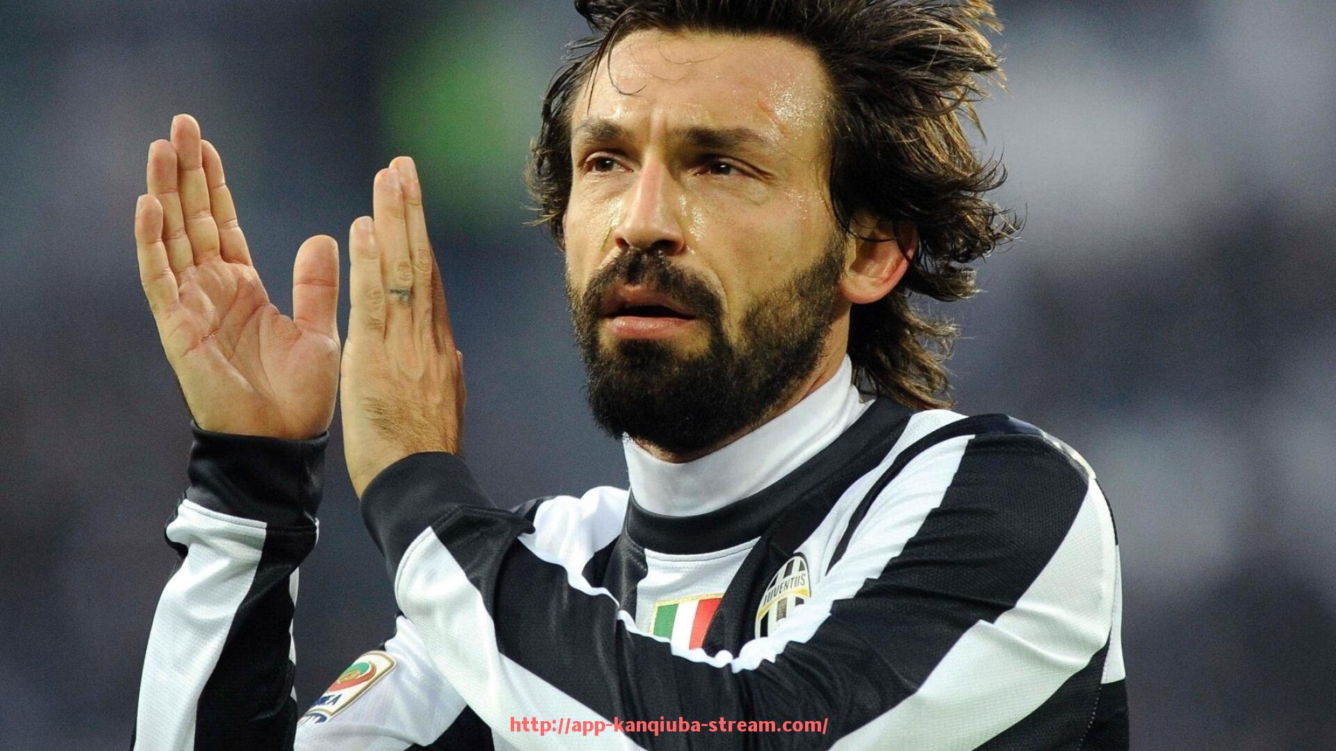 看球吧直播-世俱杯比赛中球员场上指挥角色的演变与分析